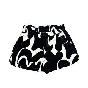 Black and White Psychedelic Short